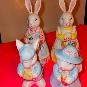 4 GLASS BUNNIES